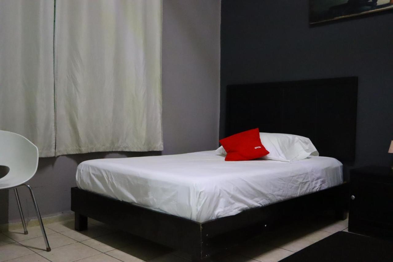Hotel barrio antiguo hostel *
